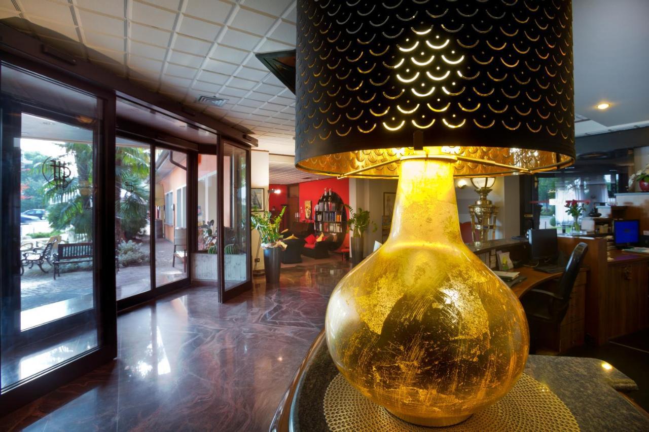 Faro Hotel 3*